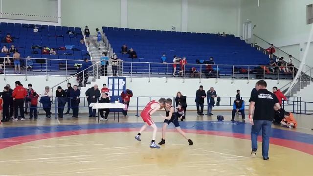 Борец Хамзат Дакаев (Нохчийчоь). Открытый республиканский турнир по греко-римской борьбе памяти мас смотреть онлайн