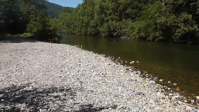 Горные реки! Впадение реки Светлой в Извилинку! смотреть онлайн