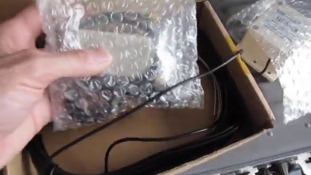 MLA-30 active loop antenna. Unboxing . смотреть онлайн