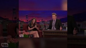 Элизабет Олсен учит телеведущего Конана О'Коннор Брайена  русским ругательствам