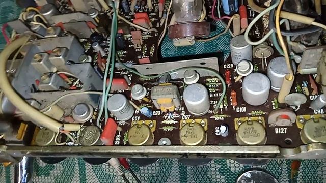 Телевизор Юность Р-603. Подключение внешних видео и аудиоустройств. смотреть онлайн