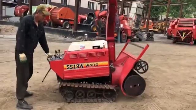 Снегоуборочная машина (снегоуборщик, шнекоротор) WADO SS13W Дизель смотреть онлайн
