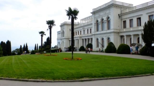 Крым, Ялта.Прогулка по Ливадии.Livadia Palace.Crimea Russia смотреть онлайн