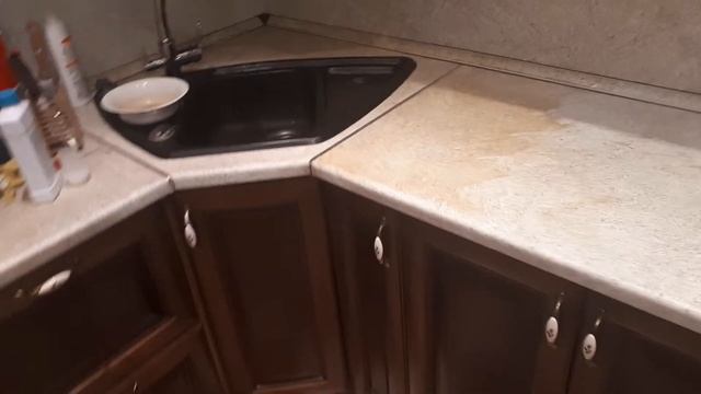Как легко очистить жировые отложения на кухне. смотреть онлайн