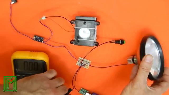 #119. Переделка фонарика на Li-Ion АКБ. Светодиоды + плюшки. смотреть онлайн