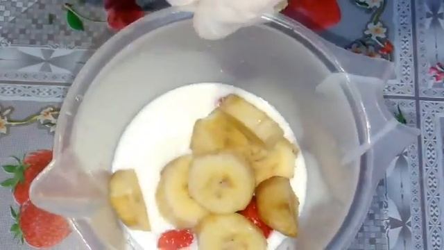 Как правильно приготовить Смузи из Кефира с Ягодами и Фруктами для Похудения смотреть онлайн