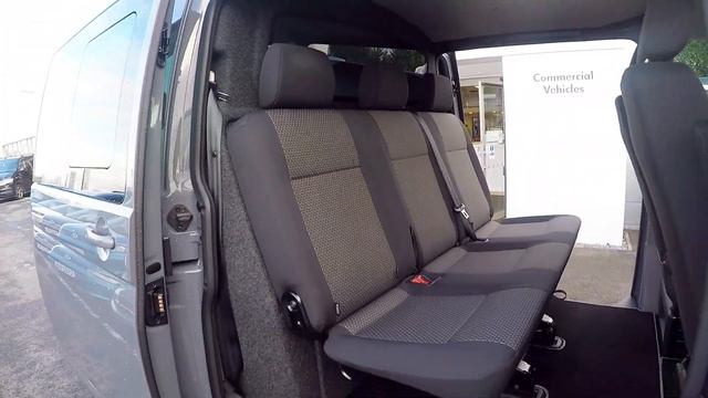 VW Transporter T30 Highline Kombi 150ps DSG | CV71RKJ | Sinclair Van Centre Swansea