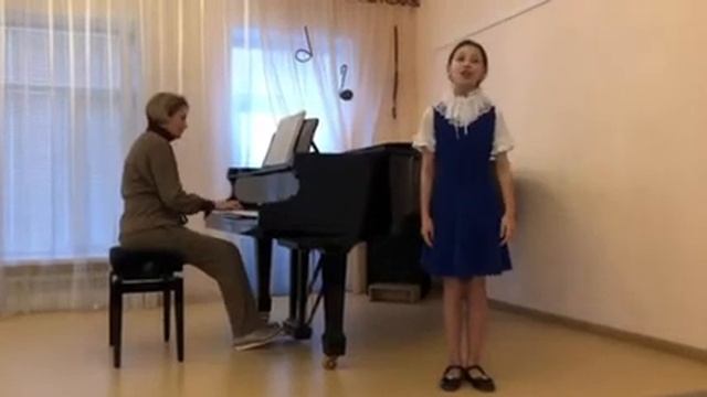 Нуралиева Дарья 5 кл. Шостакович, песня о встречном смотреть онлайн