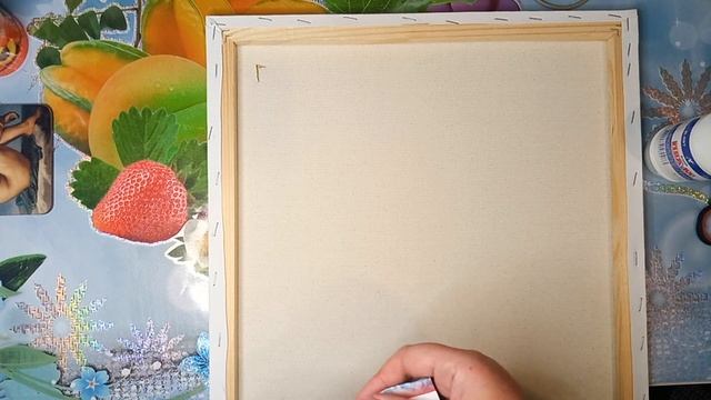 Как починить порванный холст с помощью бумажной салфетки и клея ПВА смотреть онлайн