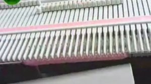 Видео - урок №1. Набор петель на вязальной машине..