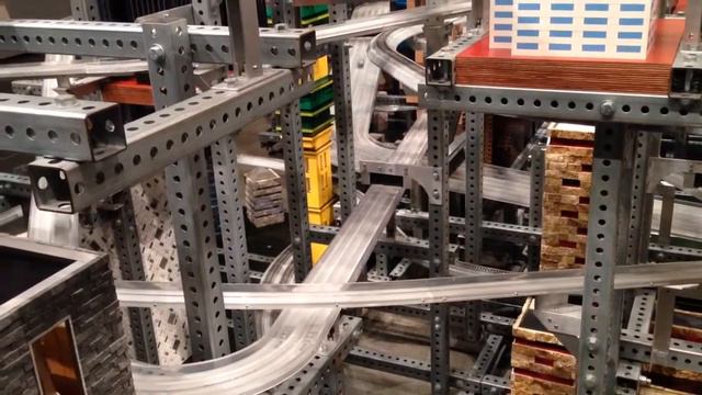 Metropolis by Chris Burden at LACMA смотреть онлайн