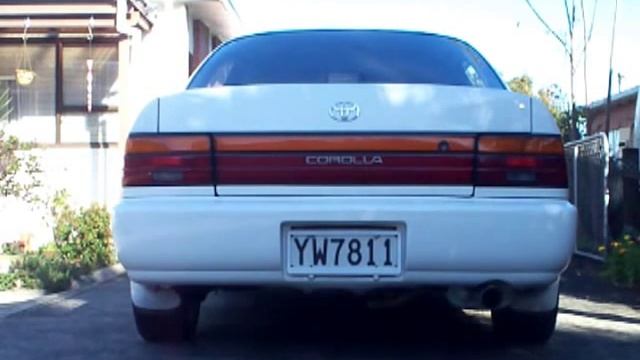 1993 Corolla 2" Exhaust & Dynomax Muffler Install + 1x Resonator смотреть онлайн