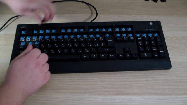 КАК ПОЧИСТИТЬ КЛАВИАТУРУ? ( два крутых способа) смотреть онлайн