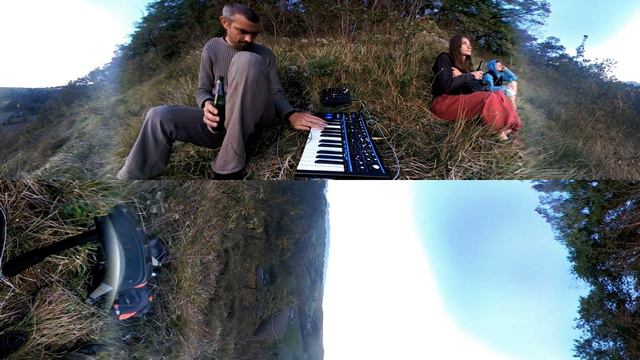 Axoloti & Bass Station 2 on the hill tops #8 смотреть онлайн