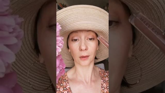 Нюдовый влажный макияж без макияжа смотреть онлайн