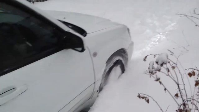 Subaru Forester SYMMETRICAL AWD sg5 ATMO смотреть онлайн