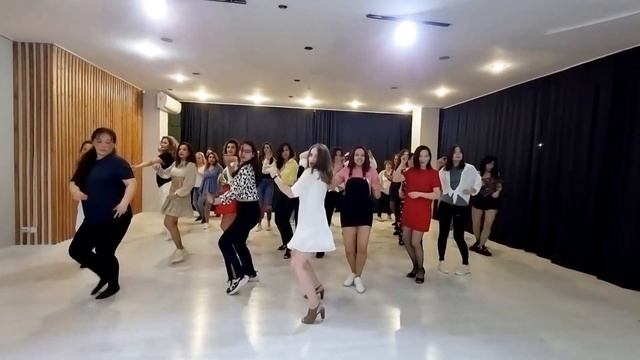 Bachata Dancefit Aventuro - Obsession смотреть онлайн