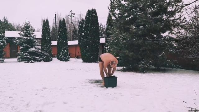 С Новым Годом.В здоровом теле крепкий дух. смотреть онлайн