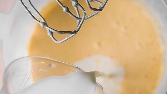 Как приготовить тонкие блины на молоке? Простой рецепт тонких блинов. смотреть онлайн