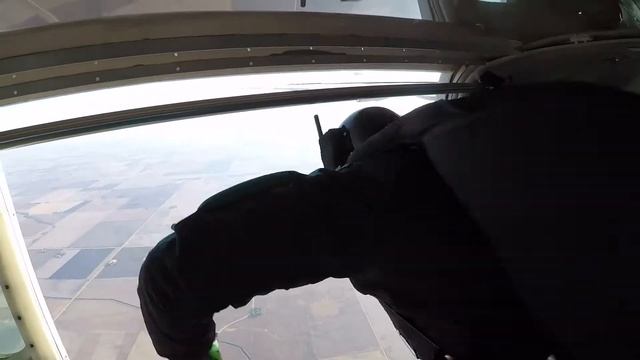 AFF 3500 ft Hop and Pop at Chicagoland Skydiving Center CSC смотреть онлайн