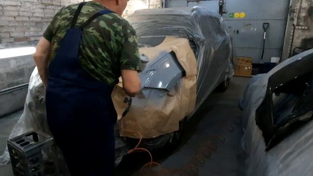 Toyota Rav 4 - ремонт и грунтование смотреть онлайн