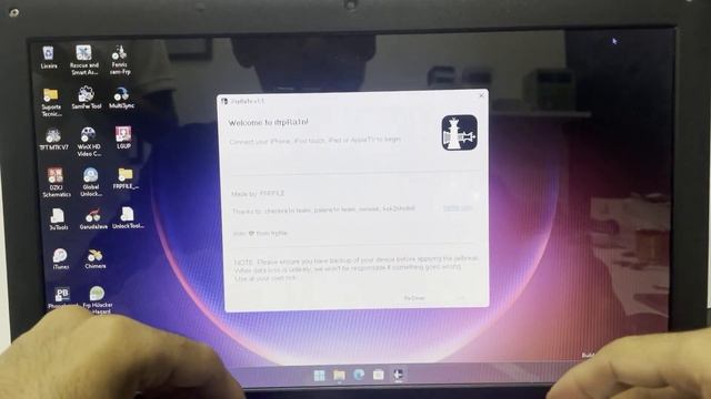 Debloqueio iCloud Tela de Hello, Aparelho formatado Bloqueio de Proprietário смотреть онлайн