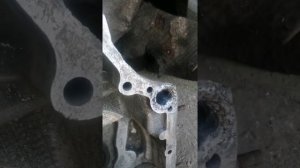 Снимаю передней плиту Ямз 238, (водяные каналы сьела)