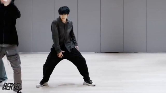 то, чего вы не замечали | Nct 127 - 'kick It' Dance Practice