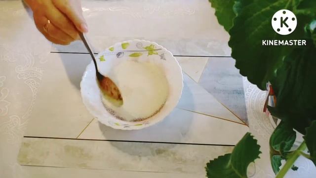 Нежнейшей кухен с вишнёвой прослойкой.