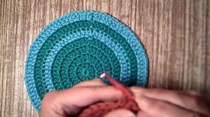 Как связать ровный круг крючком. Видео-урок для начинающих