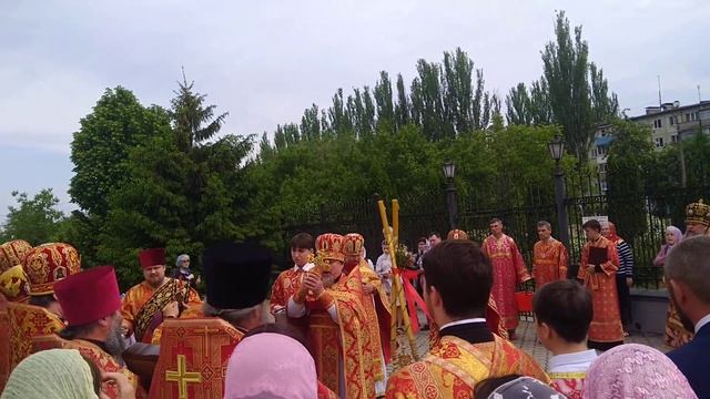 Храм Святителя Николая Ингулец Крестный ход смотреть онлайн
