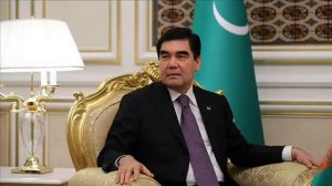 Живее всех живых : что происходит с президентом Туркменистана ?