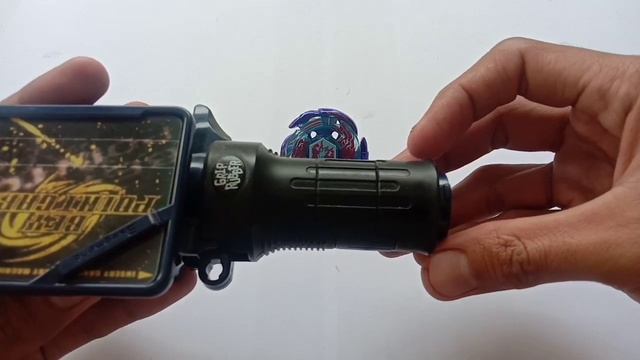 Beyblade Accessories Grip and Launcher |Beyblade Metal Masters| смотреть онлайн