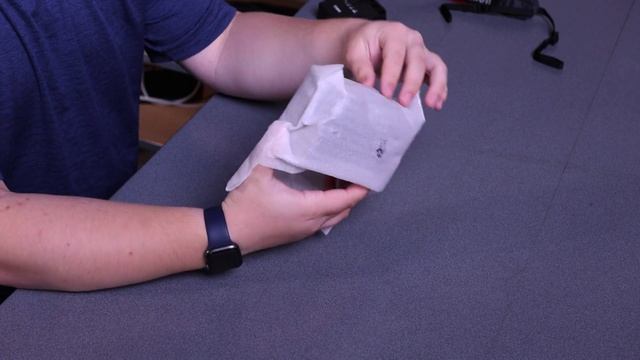 Canon EOS R8 Unboxing/Comparison to Canon R7 ￼ смотреть онлайн