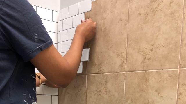 How to Install Peel and Stick Tile (Bathroom Edition) смотреть онлайн