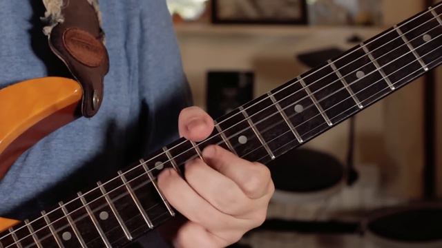 'Mr Blue Sky' by ELO Guitar Solo Lesson смотреть онлайн