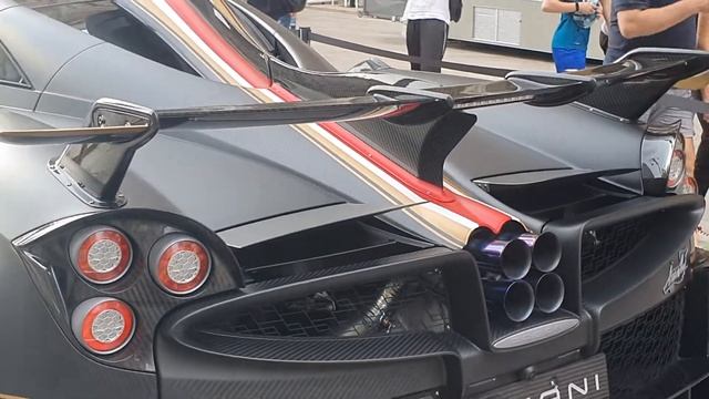 ЛУЧШИЕ МАШИНЫ МИРА. ВЫСТАВКА СУПЕРКАРОВ В ИТАЛИИ. АВТО В МИЛАНЕ. SUPERCAR  IN ITALY. THE BEST CARS