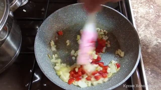 В зимние холода варим вкусный горячий борщ. смотреть онлайн