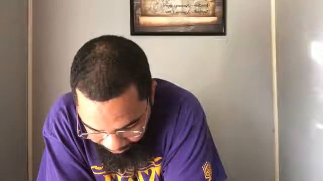 Iuic: 4 Chapters A Day: Psalms 99-102 смотреть онлайн