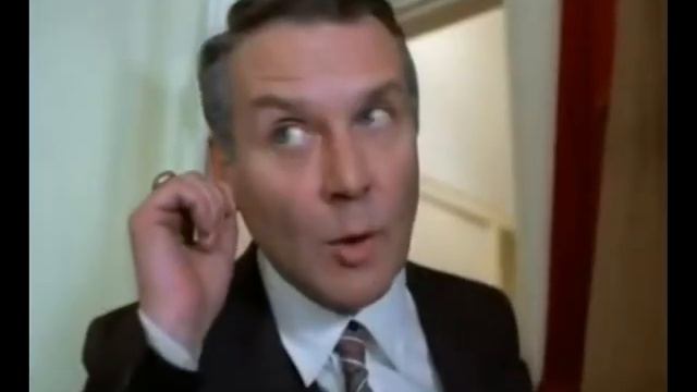 ухо от селёдки ))) смотреть онлайн