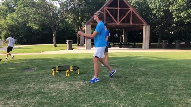 Greatest Spikeball Game Ever!?!? смотреть онлайн