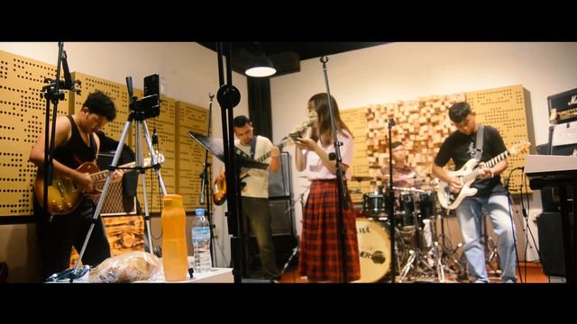 Domestic Na Kanojo [ドメスティックな彼女] |Kawaki Wo ameku [カワキヲアメク]|Studio 37|Jamming Session|SUGARAMEN Cove смотреть онлайн