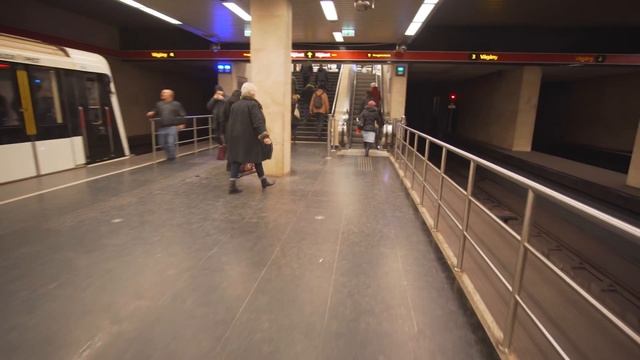 Hungary, Budapest, Metro night ride from Pillangó utca to Ferenc Puskás Stadium смотреть онлайн