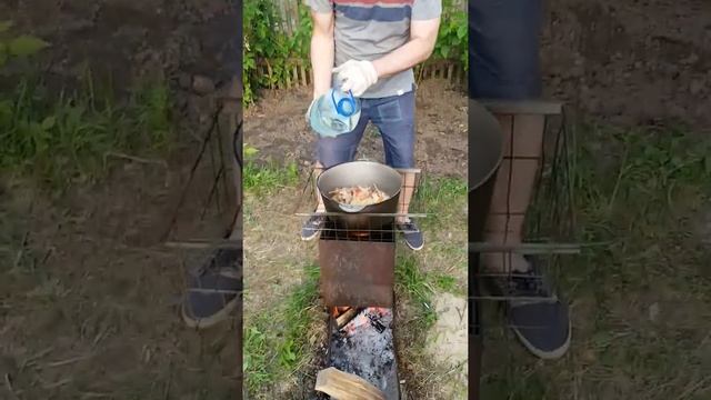 Готовим перепёлок в казане на даче смотреть онлайн