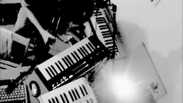 Guitar/Synth Progression Improv смотреть онлайн
