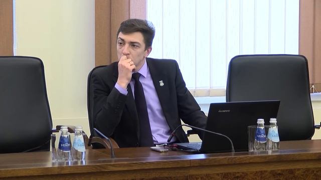 Сениорам компенсируют первые 4 дня лечения не только в ДРБ смотреть онлайн