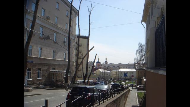 Храм Трех Святителей на Кулишках