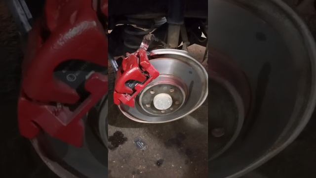 Audi break pad replacement with launch scanner смотреть онлайн