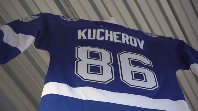 КХЛ событие — Никита Кучеров посетил Долгопрудный смотреть онлайн