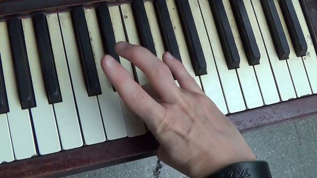 Dangerous Boogie Woogie Tricks (that will transform your playing) смотреть онлайн